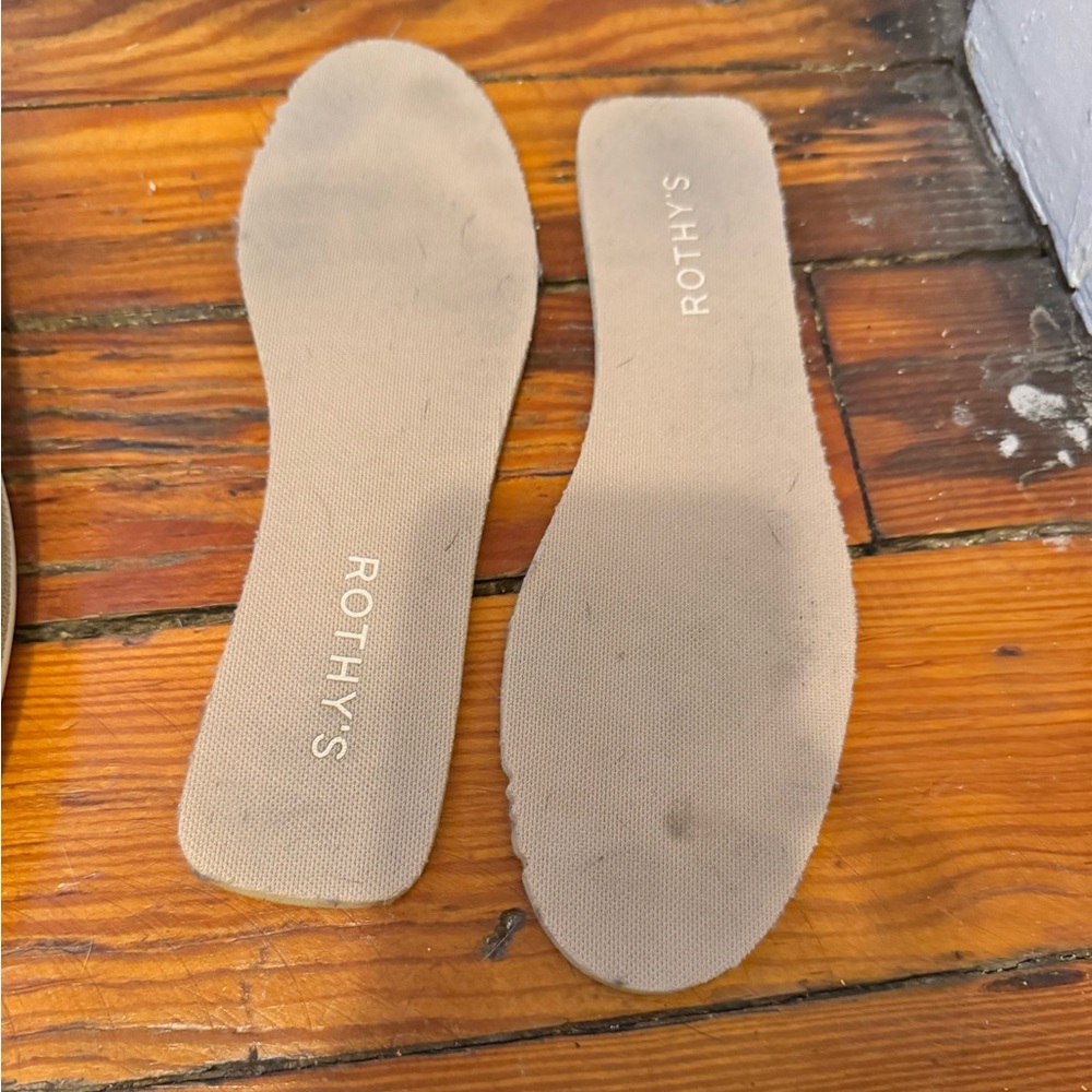 ROTHY’S | boat shoe in shimmery sand - Picture 8 of 8